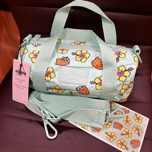 ALOHA Collection Hello Kitty Sanrio DFS Exclusive Mini Mini Duffle Bag